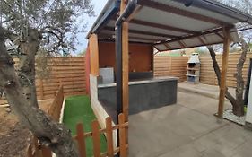 Chalet En El Aljarafe A 15 Min De Sevilla
